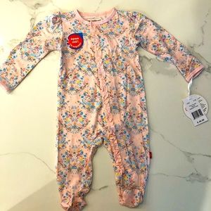 Magnetic Me Fleur De Sea Pajamas NWT